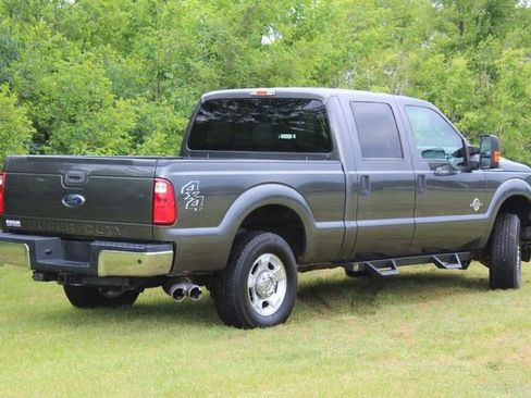 Used 2016 Ford F250 XLT w/ XLT Value Package image 4