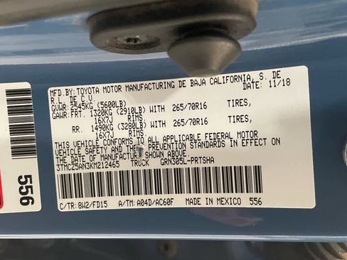 Used 2019 Toyota Tacoma TRD Off-Road AWD/4WD image 27