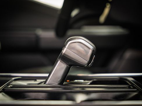 Used 2024 Ford F150 Lariat w/ FX4 Off-Road Package image 32