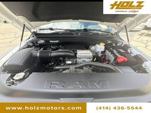 Used 2022 RAM 1500 Big Horn AWD/4WD image 30