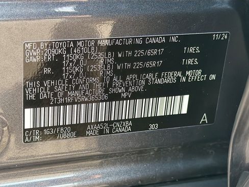 Used 2024 Toyota RAV4 LE image 41