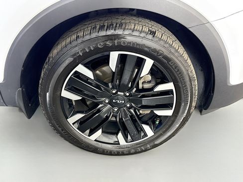 Used 2024 Kia Telluride SX FWD image 32