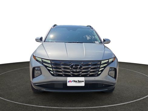 Certified 2024 Hyundai Tucson Limited AWD/4WD image 10