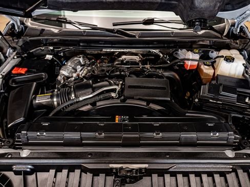 Used 2025 GMC Sierra 2500 AT4 w/ AT4 Premium Plus Package image 30