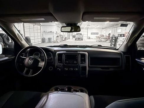 Used 2016 RAM 1500 Tradesman image 10