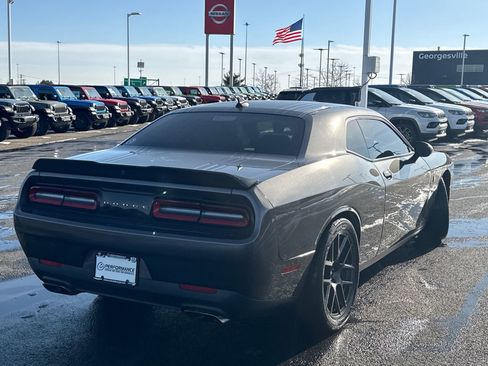 Used 2018 Dodge Challenger R/T Scat Pack image 3