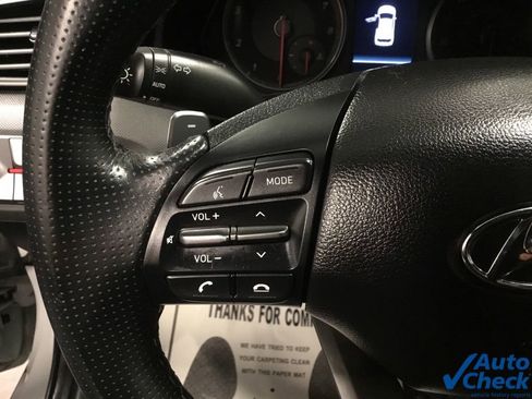 Used 2021 Hyundai Veloster Turbo image 35