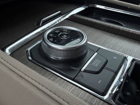 Used 2024 Ford Expedition Max Limited image 20