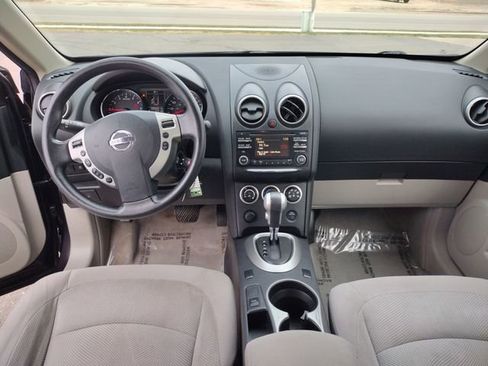 Used 2014 Nissan Rogue S w/ Convenience Package image 28