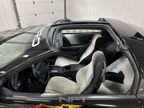 Used 1993 Chevrolet Camaro Z28 RWD image 48