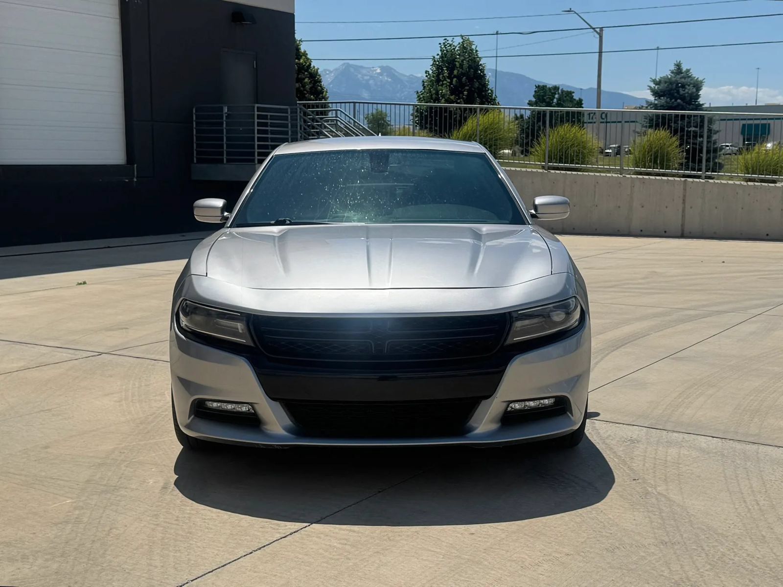 Used 2015 Dodge Charger SXT RWD image 8