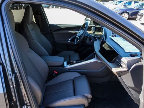 Used 2025 Audi Q5 Premium Plus w/ Premium Plus AWD/4WD image 18