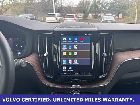 Certified 2024 Volvo XC60 B5 Ultimate image 26