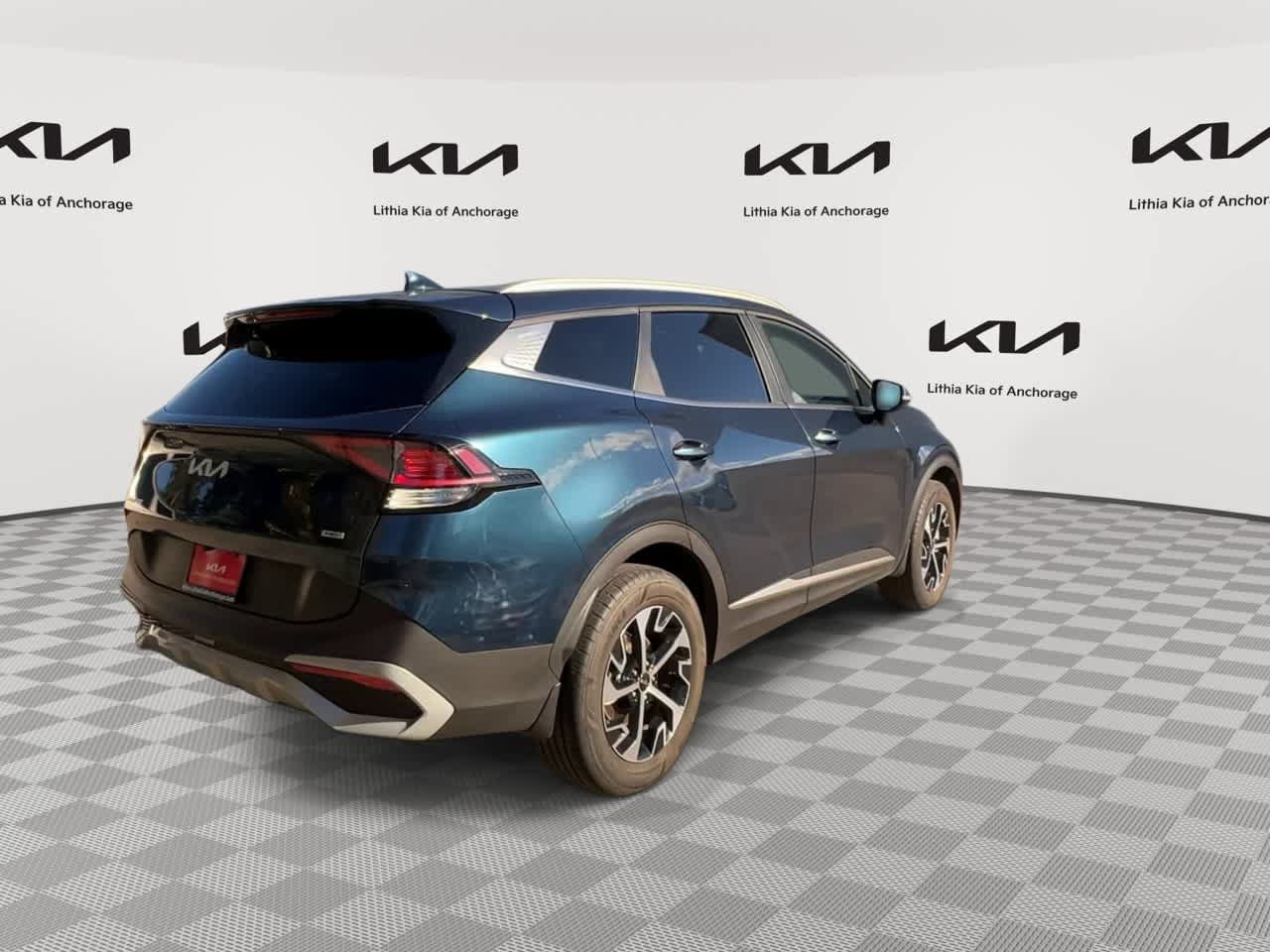 Certified 2025 Kia Sportage EX AWD/4WD image 2
