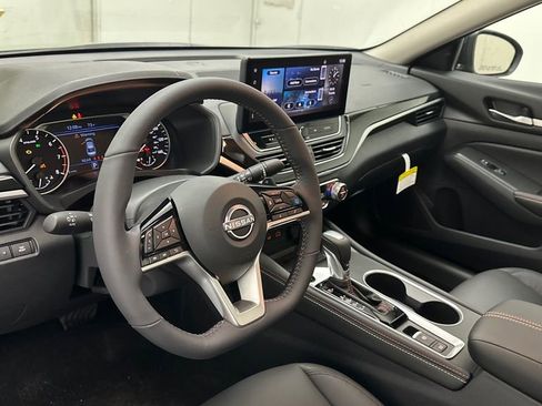 New 2026 Nissan Altima 2.5 SR w/ SR Premium Package AWD/4WD image 19