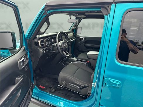 Used 2020 Jeep Wrangler Unlimited Sport AWD/4WD image 9