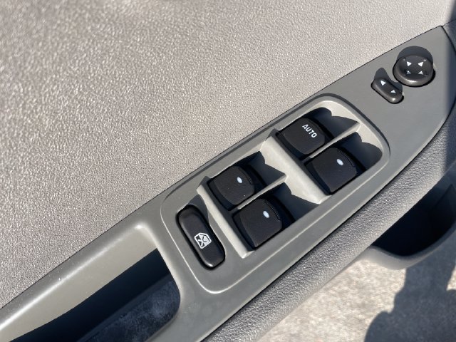 Used 2011 Chevrolet Malibu LS FWD image 21