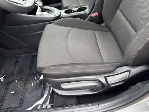 Used 2023 Kia Forte LXS FWD image 15