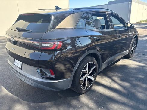 Used 2023 Volkswagen ID.4 Pro S AWD/4WD image 6