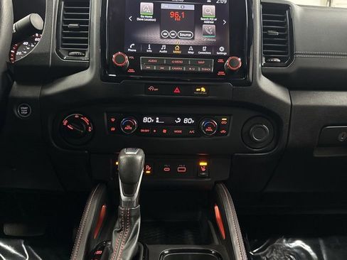 Used 2024 Nissan Frontier PRO-4X w/ Pro Convenience Package image 25