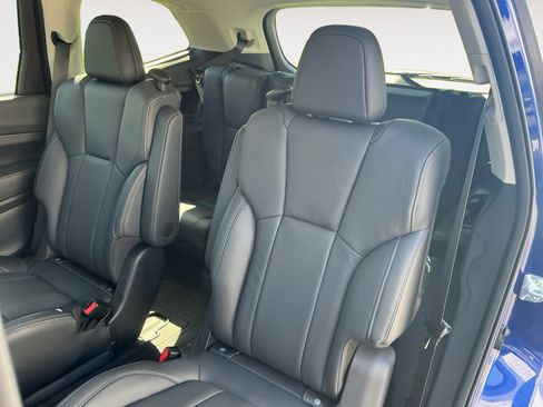 New 2026 Subaru Ascent Limited AWD/4WD image 13