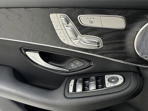 Used 2018 Mercedes-Benz GLC 300 GLC 300 image 25