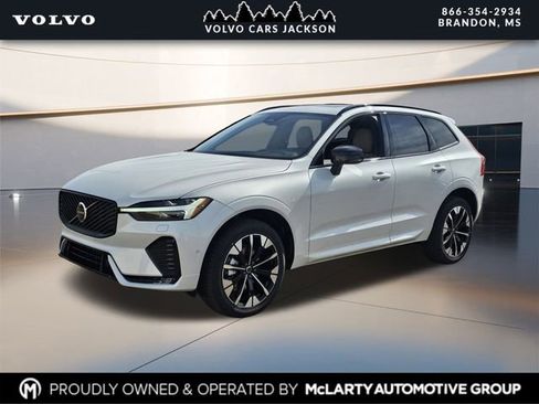 New 2026 Volvo XC60 B5 Plus w/ Protection Package Premier image 4