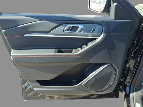 New 2026 Ford Explorer ST-Line AWD/4WD image 16