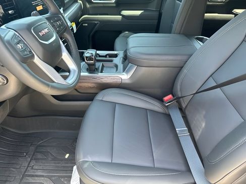 New 2026 GMC Sierra 1500 SLT RWD image 9