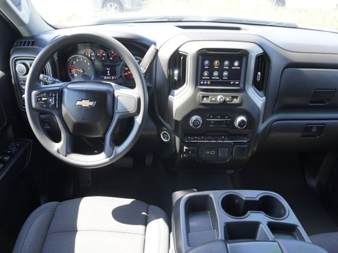 Used 2023 Chevrolet Silverado 1500 W/T w/ WT Safety Package AWD/4WD image 2