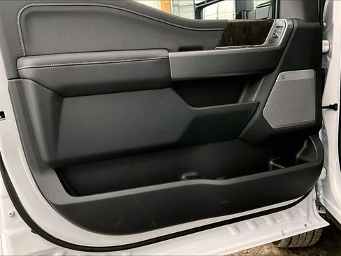 New 2026 Ford F250 Lariat image 22