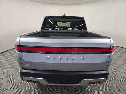 Used 2022 Rivian R1T Launch Edition image 4