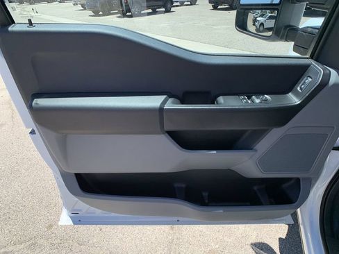 New 2025 Ford F350 XL w/ XL Chrome Package RWD image 43