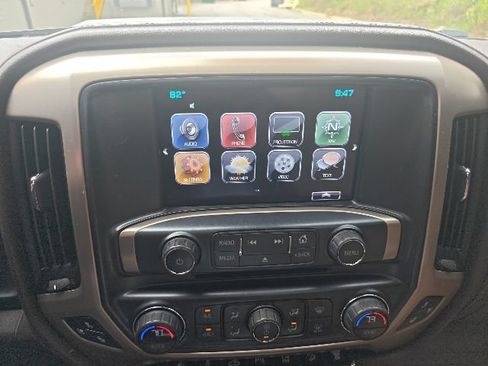 Used 2018 GMC Sierra 3500 Denali w/ Duramax Plus Package AWD/4WD image 13