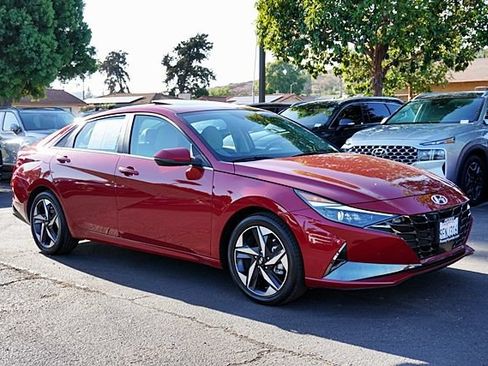 Certified 2023 Hyundai Elantra Limited FWD image 6