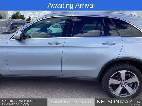 Used 2022 Mercedes-Benz GLC 300 4MATIC image 8