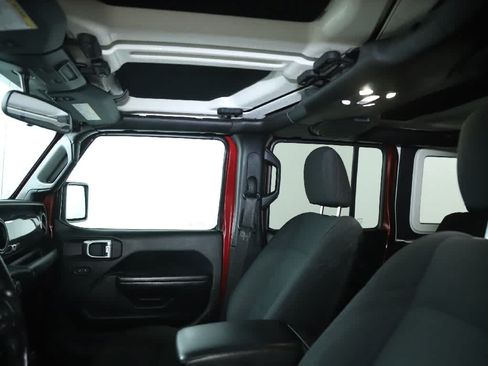 Used 2021 Jeep Wrangler Unlimited Sport AWD/4WD image 19