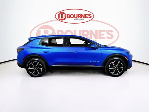 Used 2026 Chevrolet Equinox EV LT image 9