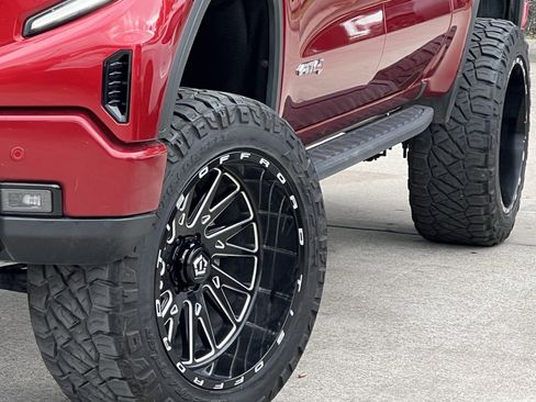 Used 2023 GMC Sierra 1500 AT4 w/ AT4 Premium Package image 8