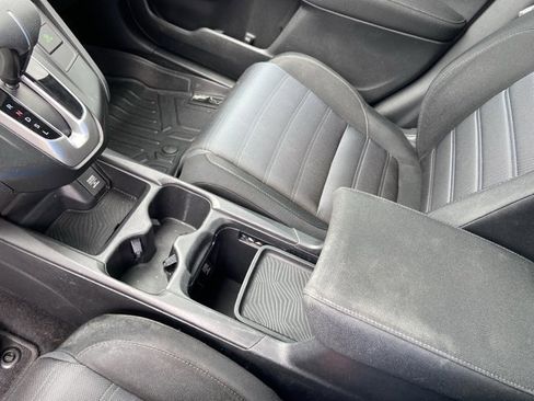 Used 2018 Honda CR-V LX image 26
