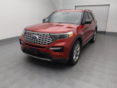 Used 2020 Ford Explorer Platinum w/ Premium Technology Package AWD/4WD image 15