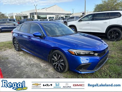 Used 2023 Honda Civic EX image 1