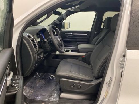 New 2026 RAM 1500 Big Horn AWD/4WD image 9