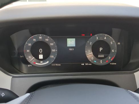 New 2026 Land Rover Range Rover Velar Belgravia AWD/4WD image 35