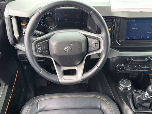 Used 2022 Ford Bronco Badlands image 12