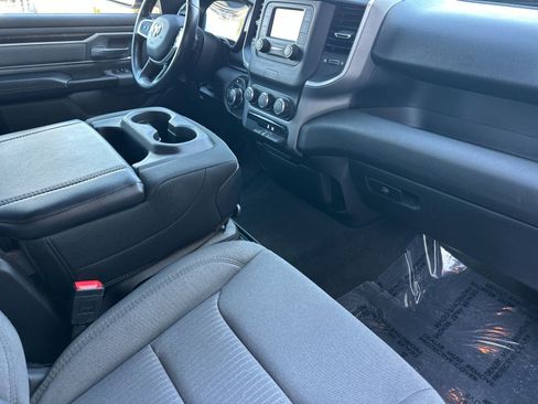 Used 2022 RAM 1500 Big Horn AWD/4WD image 14