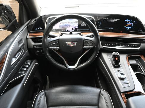 Used 2023 Cadillac Escalade Premium Luxury w/ Performance Package RWD image 10