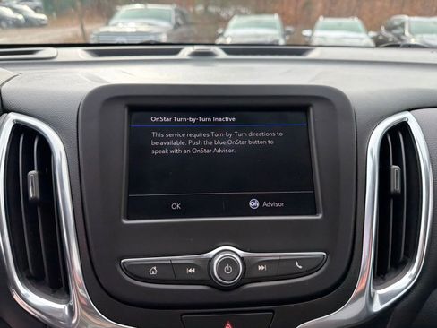 Used 2021 Chevrolet Equinox LT image 40