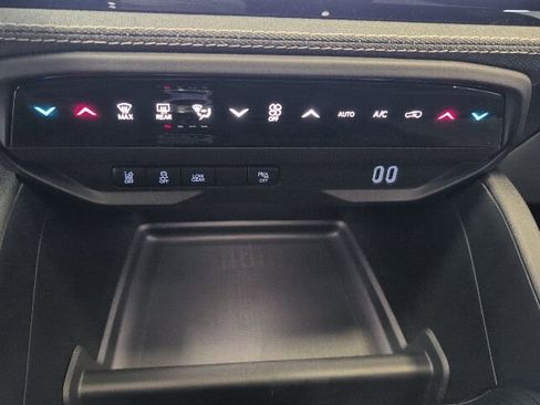 New 2026 Jeep Cherokee Laredo AWD/4WD image 23