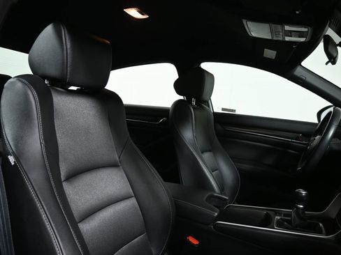 Used 2019 Honda Accord Sport image 32